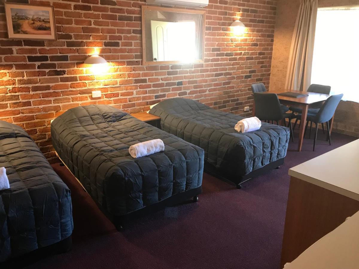 Cedar Lodge Motel Armidale Ngoại thất bức ảnh