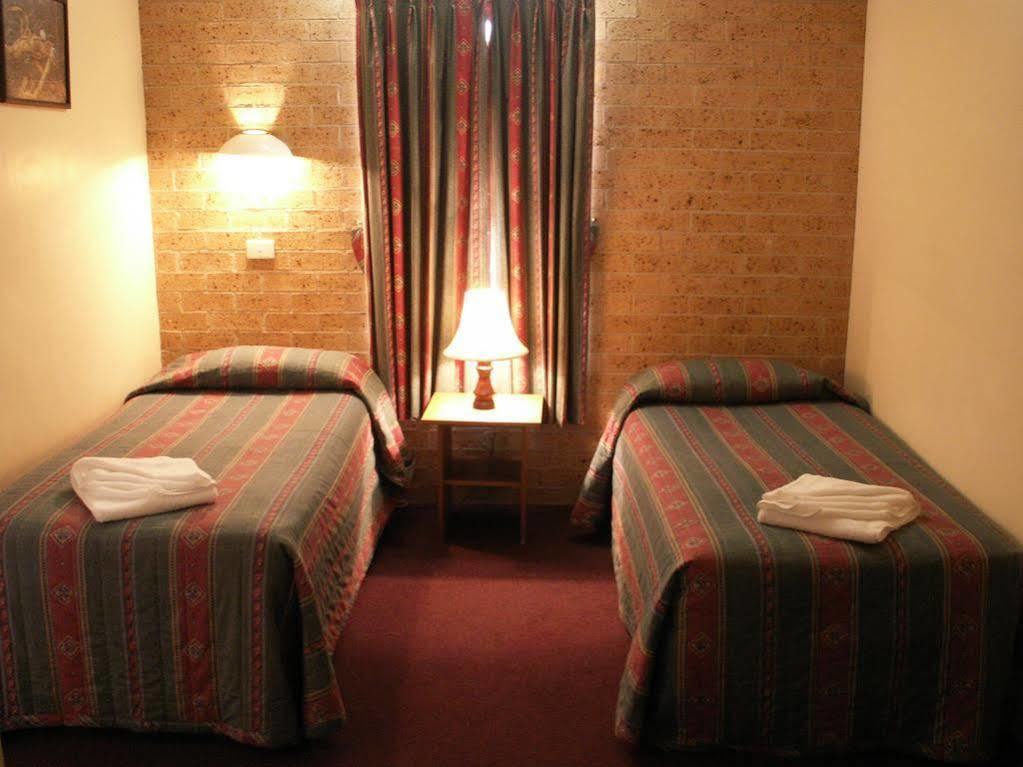 Cedar Lodge Motel Armidale Ngoại thất bức ảnh